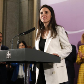 La nueva ministra de Igualdad, Irene Montero, durante su intervención en la toma de posesión de su cargo este lunes 13 de enero de 2020 en Madrid / EFE