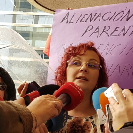 María Sevilla, expresidenta de Infancia Libre, tras declarar ante la Fiscalía el pasado 29 de noviembre