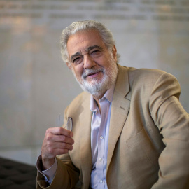 Fotografía de archivo de 2014 de Plácido Domingo posando en el Dorothy Chandler Pavilion de Los Ángeles. /REUTERS