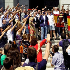 Concentración realizada por militantes franquistas en el Valle de los Caídos el 18 de julio de 2018. EFE
