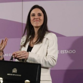 Carmen Calvo e Irene Montero