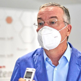 El director del Instituto de Investigación Valdecilla (IDIVAL), Marcos López Hoyos / EFE