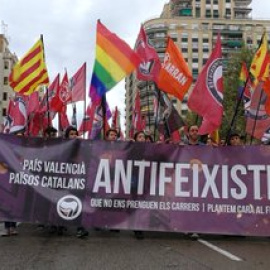 Imatge de la manifestació antifeixista de l'any passat per la Diada del 9-O a València.