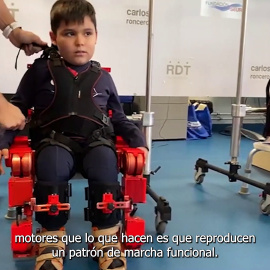 Jorge, Víctor y sus exoesqueletos