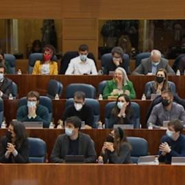 Mónica García, a Ayuso: "La empresa, donde ejerce de directivo su expareja, ha pasado de facturar 5.000 euros a facturar medio millón de euros desde que usted es presidenta"