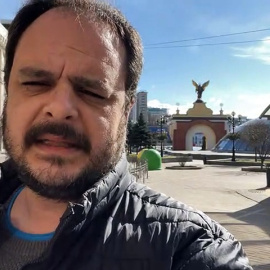 Alberto Sicilia, enviado especial a Kiev: "Hay bastantes civiles dispuestos a resistir, ya sea con un kalashnikov o con cócteles molotov"