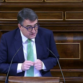 Aitor Esteban, sobre el voto en contra del PNV a la reforma laboral: "Cuando la patronal dijo que no admitiría cambiar ni una coma, a mí me pareció un chantaje intolerable"