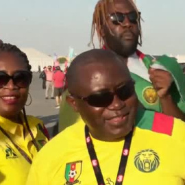 Camerún celebra su empate ante Serbia como si fuera una victoria