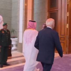 La OPEP+ decide mantener la producción de petróleo en medio de las últimas sanciones al crudo ruso           