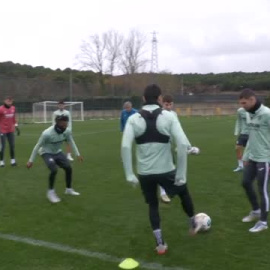 Último entrenamiento del Villarreal antes de enfrentarse al Galatasaray
