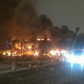Un muerto tras el incendio de un centro comercial en Rusia