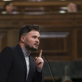 Rufián: "Hablo con miedo de que entre Tejero con toga, porque ya no entran con pistolas"