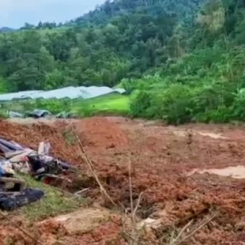 16 muertos y decenas de desaparecidos tras deslizamientos de tierra en Malasia