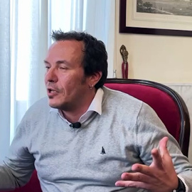 José María González, alcalde de Cádiz, sobre el idealismo