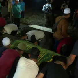 Malasia entierra a las víctimas del corrimiento de tierra cerca de Kuala Lumpur