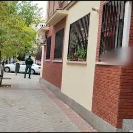 Cuatro detenidos por extorsiones con vídeos sexuales manipulados con menores