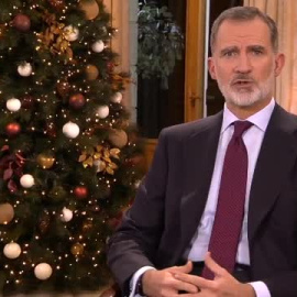 Felipe VI alerta de la "inseguridad" que está provocando en los hogares la subida de los precios 