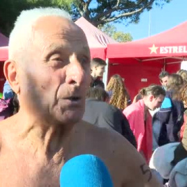 La tradición de los chapuzones navideños regresa un año más por Navidad