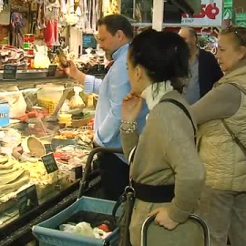 El Gobierno podría aprobar mañana medidas para abaratar la cesta de la compra   