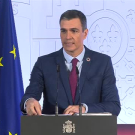 Pedro Sánchez anuncia supresión o rebaja del IVA de los alimentos y un cheque para familias vulnerables