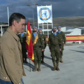 Sánchez visita a las tropas españolas destacadas en Líbano