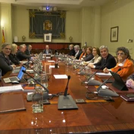 La renovación parcial del Constitucional se desbloquea y resta urgencia a la polémica reforma de Sánchez