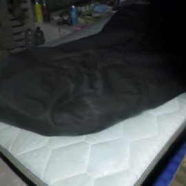 Se entrega ropa de abrigo a los soldados ucranianos para hacer frente al frío 