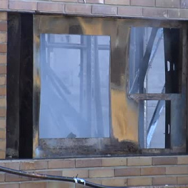 Un incendio en un centro comercial de Navarra destroza 10 negocios 