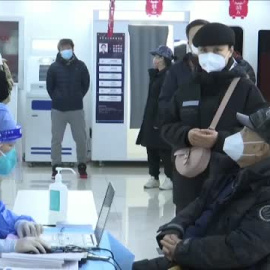 Las vacunas "inhalables" contra el Covid-19 triunfan entre los residentes mayores de Pekín
