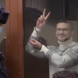 Rusia condena a 8,5 años de cárcel al opositor Yashin por difundir "información falsa" sobre el ejército