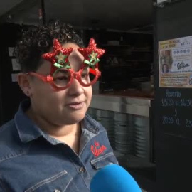 Un bar de Sevilla consuela a los no premiados a base de caña y pincho gratis