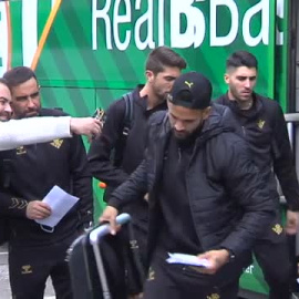El Betis viaja a Arabia Saudí sin Álex Moreno