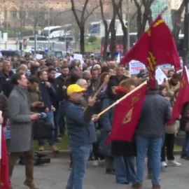 Cientos de regantes se manifiestan en Madrid por el trasvase Tajo-Segura