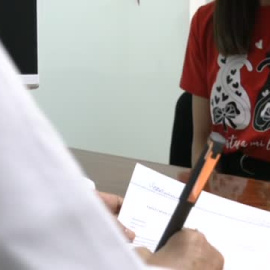 García-Gallardo, de VOX, anuncia que a las mujeres embarazadas se les ofrecerá escuchar el latido del feto o una ecografía en 4D