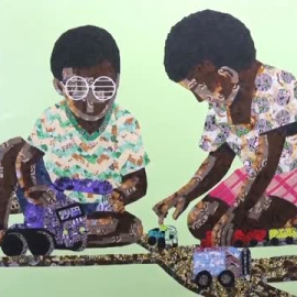 Un artista ghanés convierte telas en grandes obras de arte