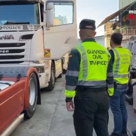 Detenido un empresario que obligaba a sus trabajadores a conducir más horas de las legales