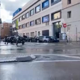 La rotura de una tubería en el centro de Madrid ocasiona una pequeña riada