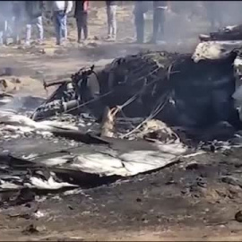 Muere un piloto en el choque de dos aviones de combate en la India