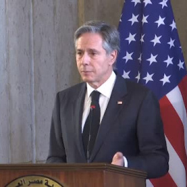 Blinken pide desde Egipto "restaurar la calma" ante el repunte de tensiones entre israelíes y palestinos