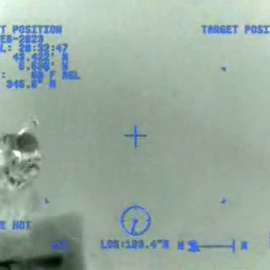 Rescatan a dos marineros en las aguas del Pacífico