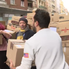 Cajas de solidaridad frente a la embajada turca en Madrid