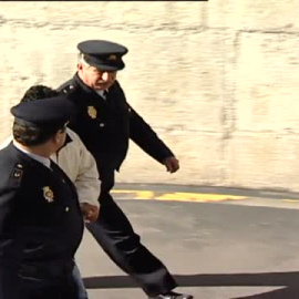 La Guardia Civil detiene en la cárcel gallega de Teixeiro al fundador de los Latin Kings en España