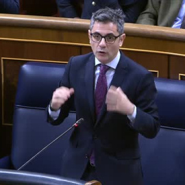 Bolaños aprovecha una pregunta propia sobre la ley de Memoria para cuestionar a Feijóo sobre el derecho al aborto