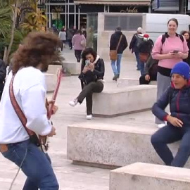 El mejor guitarrista callejero del mundo es valenciano