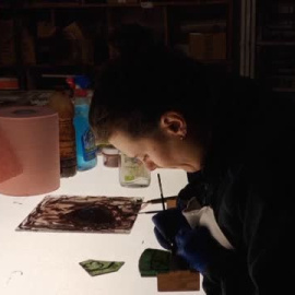 Un taller de Marsella se encarga de que las vidrieras de Notre Dame recuperen sus colores