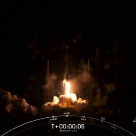 SpaceX lanza al espacio un satélite de comunicaciones