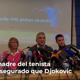 La familia de Djokovic denuncia la "tortura" sufrida por el tenista