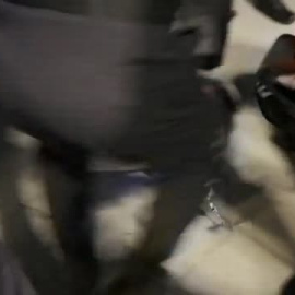 Detenido un aficionado en Catar por llevar una camiseta pidiendo libertad para las mujeres 