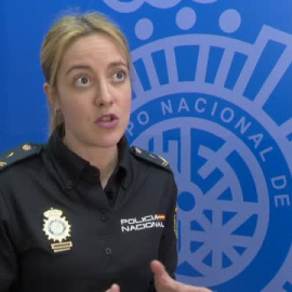 Móviles envueltos en papel de aluminio y perfiles falsos, el método para vender terminales robados