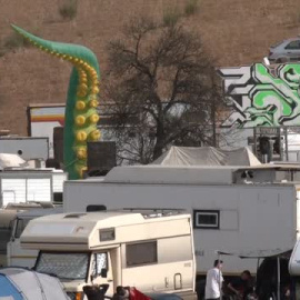 La Policía vigila una rave ilegal en Granada con la presencia de miles de personas desde el día 30